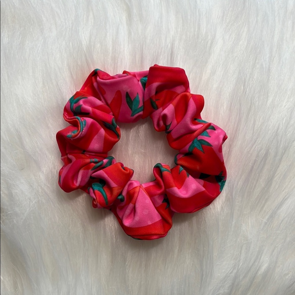 Moana Bikini Chilli Crush Scrunchie OS